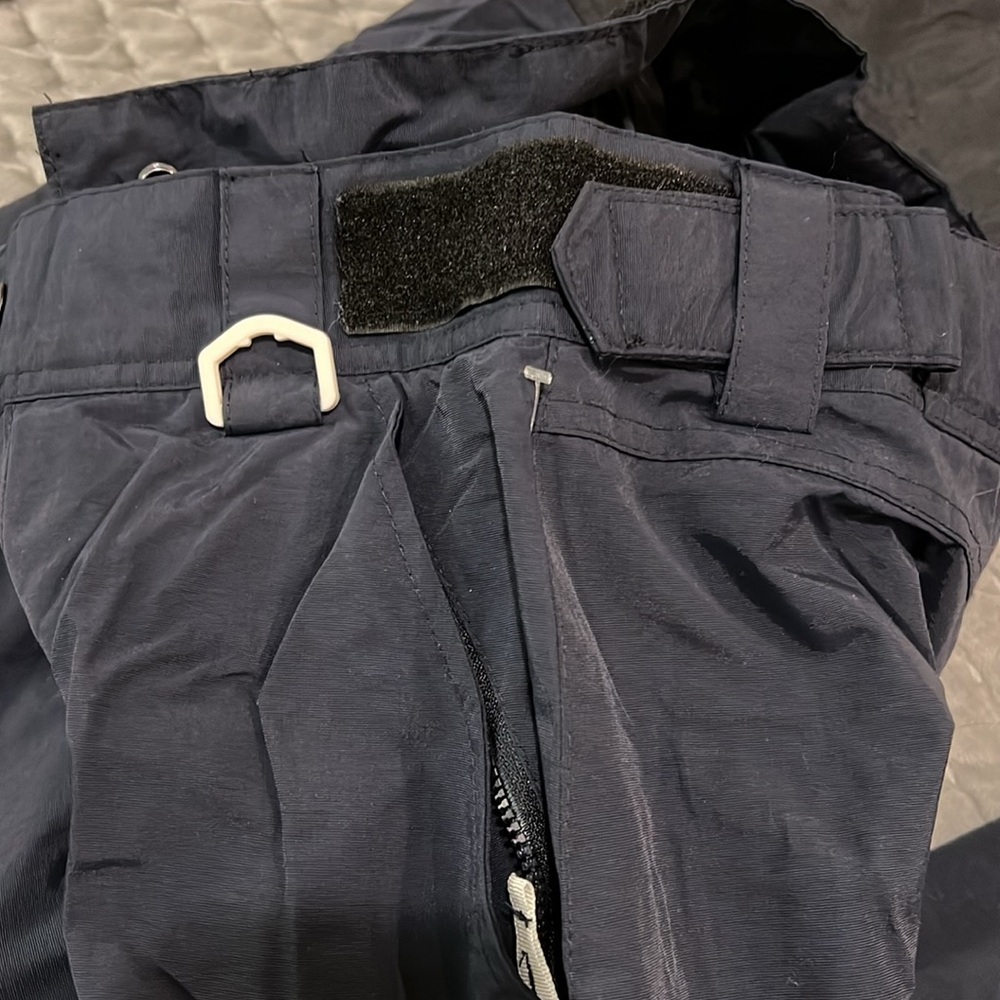 Amazon Essentials Snow Pants! - image 4